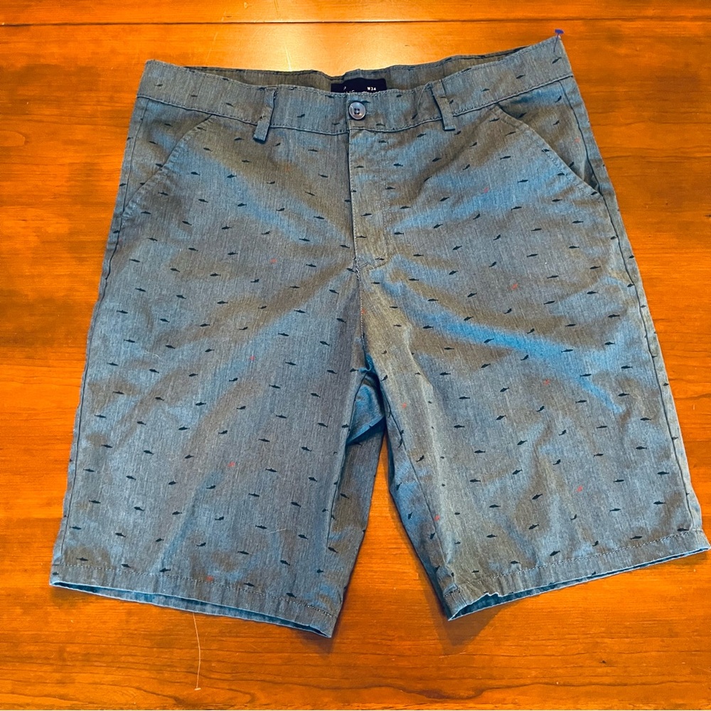 Public Record Men’s Chino Shorts Blue Shark Print Flat Front resort golf Sz 34